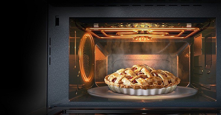 Микроволновая печь с конвекцией ускоряет процесс приготовления блюд