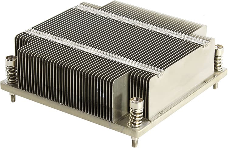 Процессор и радиатор неразрывно связаны — радиатор отбирает тепло у процессора и с помощью принудительной или естественной вентиляции отдаёт его в окружающий воздух, при этом охлаждаясь
