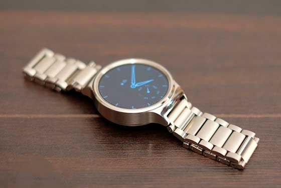дизайн часов Huawei Watch Active